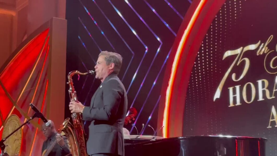 Does Rob Lowe Really Play the Saxophone  