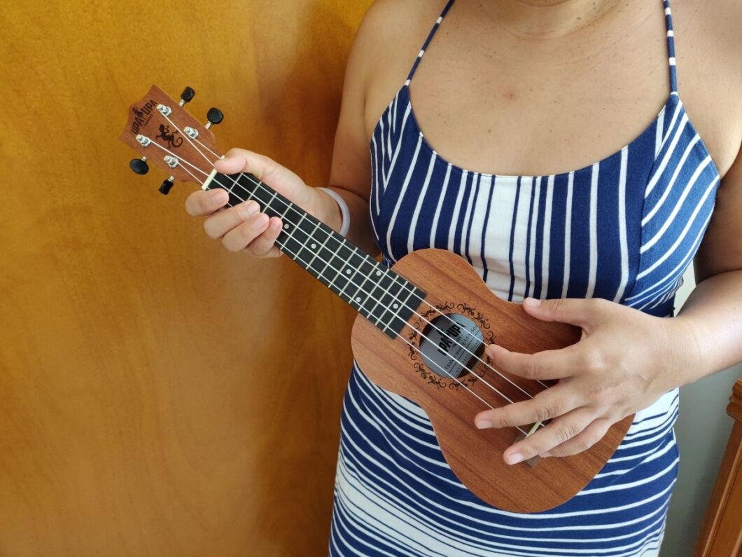 Do They Make Left Handed Ukulele  