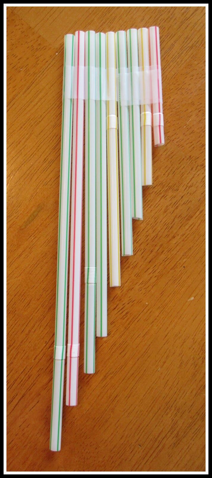 How to Make a Flute With a Straw