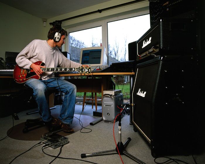 What Electric Guitar for Recording