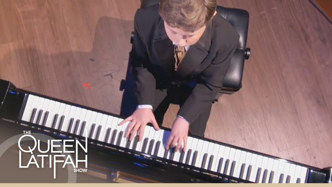 Can Queen Latifah Play the Piano
