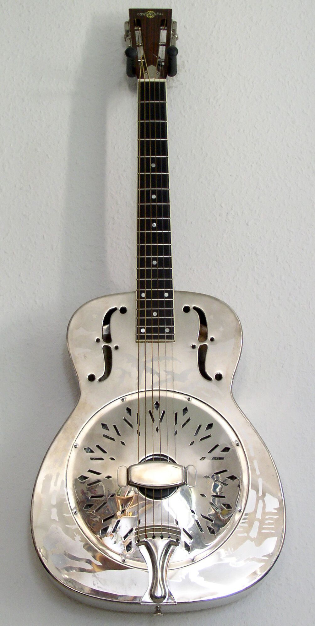Can You Play Metal on an Acoustic Guitar