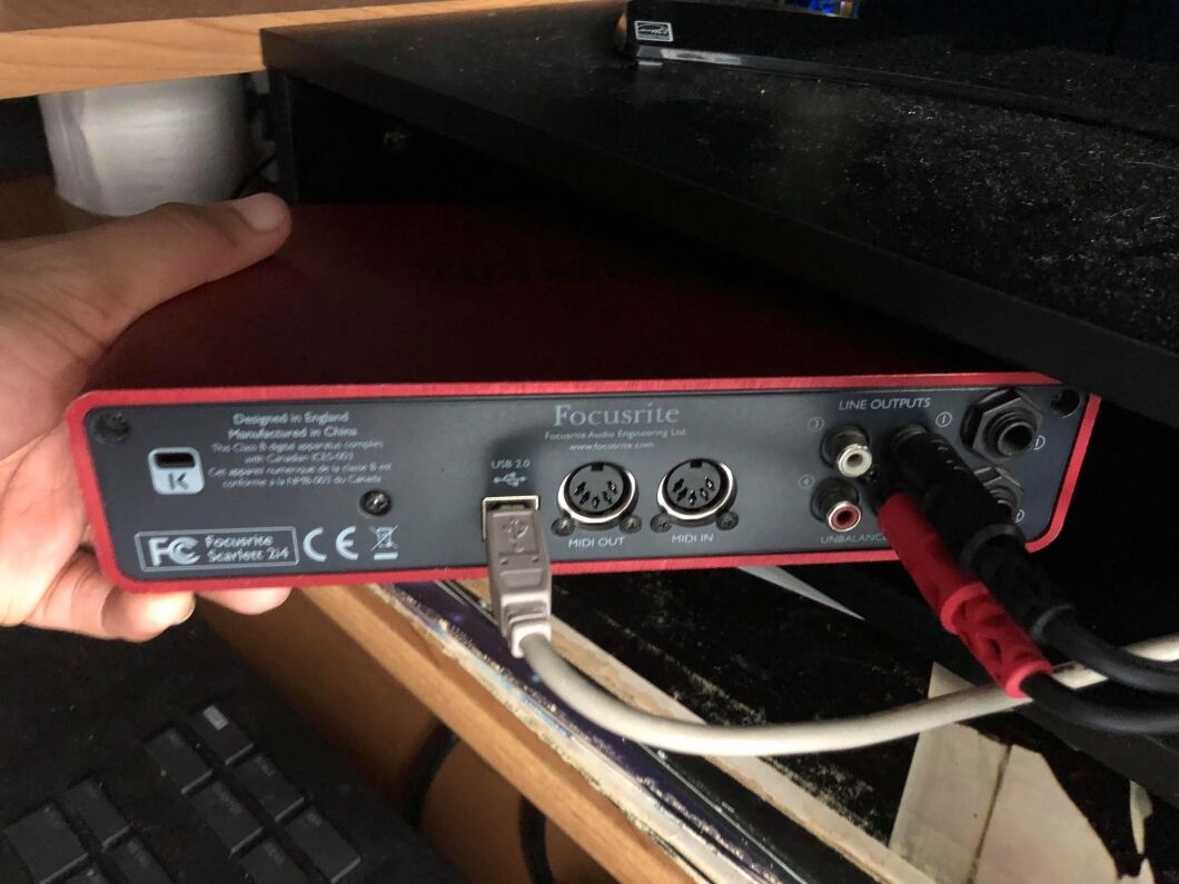 How to Connect Turntable to Audio Interface