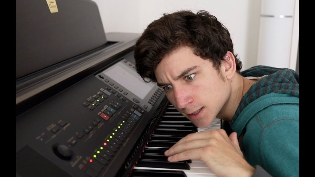 What Piano Does Daniel Thrasher Use