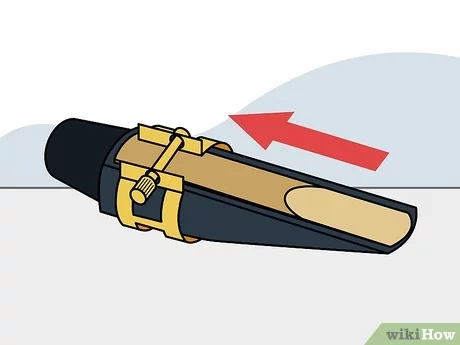 How to Set Up a Saxophone  