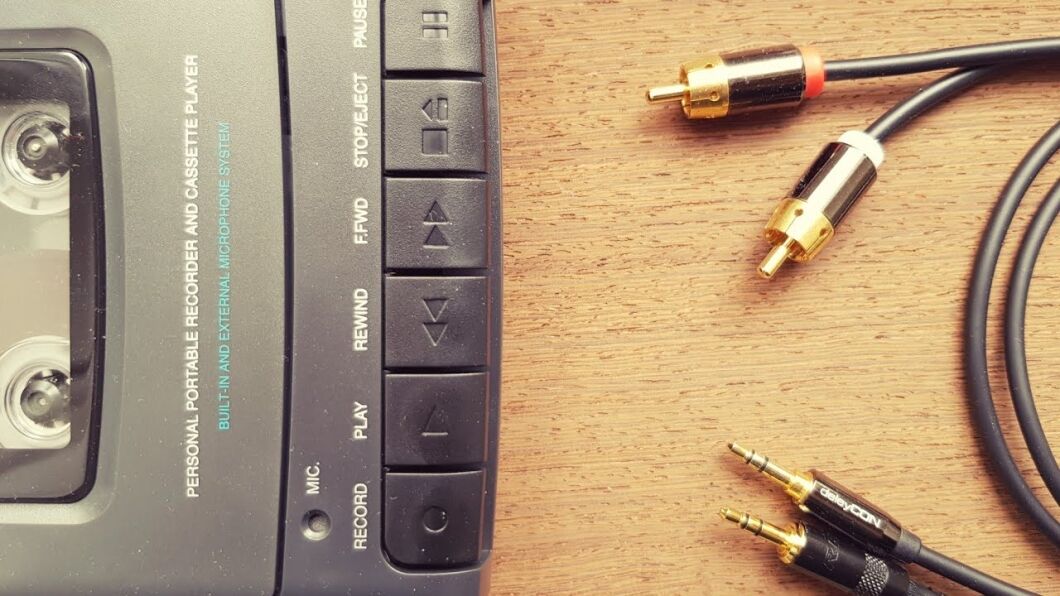 How to Record Music Onto a Cassette Tape