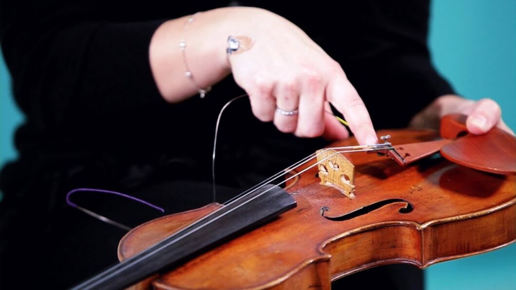 How to Change a Violin String