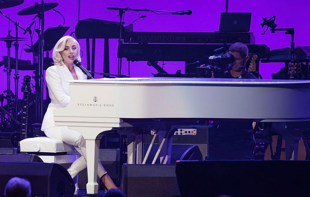 What Piano Does Lady Gaga Play