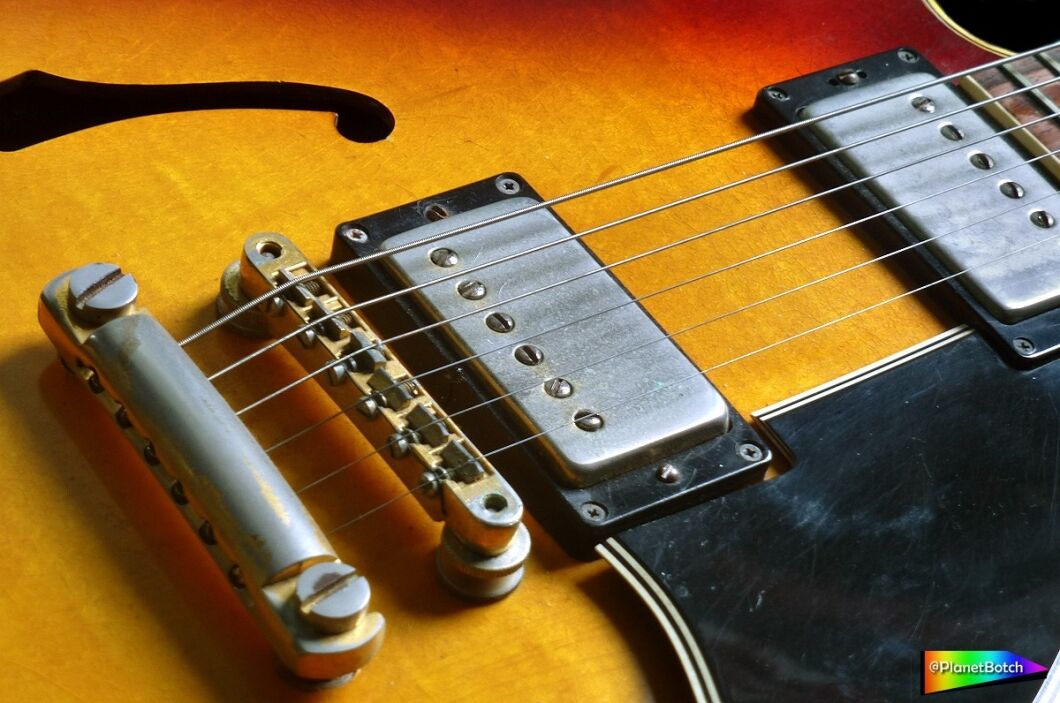 How Long are Electric Guitar Strings  